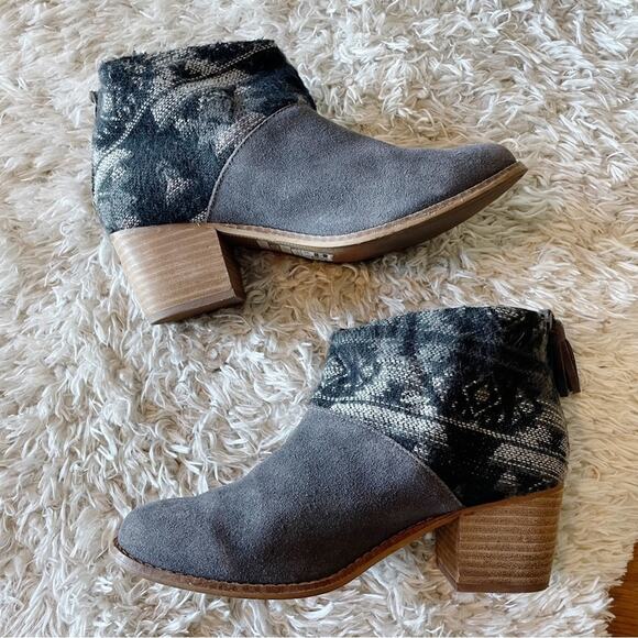 TOMS casual southwestern style ankle booties boots womens size 7 western - Picture 7 of 9